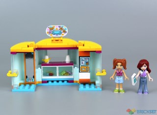Review: 42608 Tiny Accessories Store