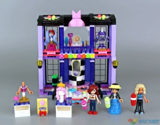 Review: 42685 Heartlake City Fashion Show