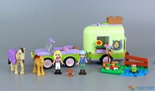 Review: 42695 Horse and Baby Foal Trailer