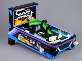 Review: 11374 Arcade Pinball Machine