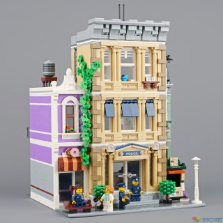 Adding the Police Station to your modular street