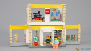 Review: 40574 LEGO Store