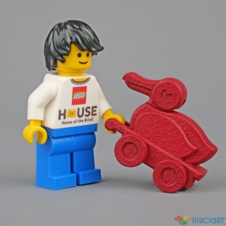 A close look at the LEGO House duck