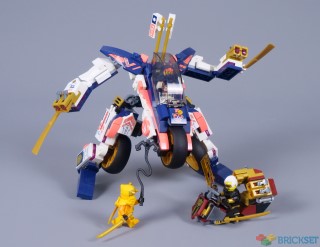 Review: 71792 Sora's Transforming Mech Bike Racer