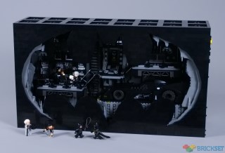 Review: 76252 Batcave - Shadow Box