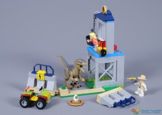 Review: 76957 Velociraptor Escape