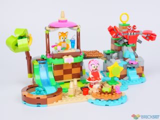 Review: 76992 Amy's Animal Rescue Island