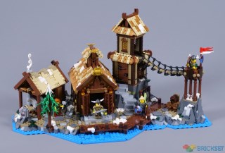 Review: 21343 Viking Village
