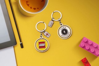 Cool keyring free with purchases of Ford Mustang