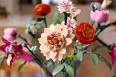 Roze boeket LEGO-set afbeelding 9