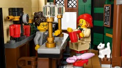 Hoekpand in tudorstijl LEGO-set afbeelding 5