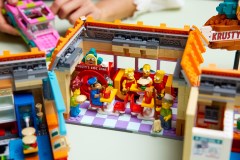 The Simpsons: Krusty Burger LEGO-set afbeelding 11