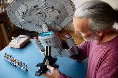Star Trek: U. S.S. Enterprise NCC-1701-D LEGO-set afbeelding 16