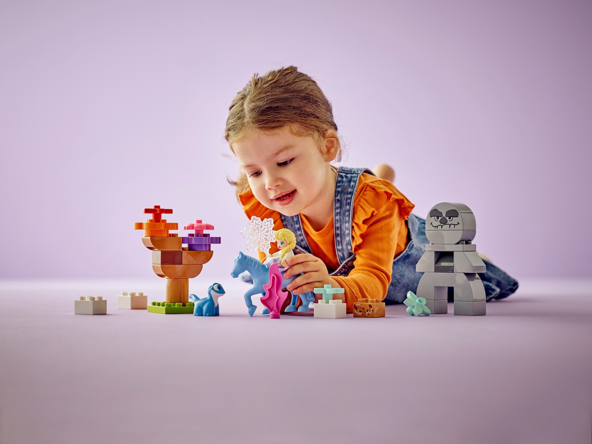 Elsa & Bruni in the Enchanted Forest LEGO-set afbeelding 2