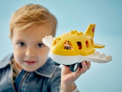 Voor het eerst op het vliegveld LEGO-set afbeelding 7