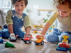 F1 team racewagens en coureurs LEGO-set afbeelding 10