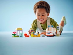 Ambulance met chauffeur LEGO-set afbeelding 8