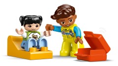 Ambulance met chauffeur LEGO-set afbeelding 5