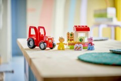 Tractor en marktkraam LEGO-set afbeelding 10
