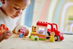 Tractor en marktkraam LEGO-set afbeelding 11