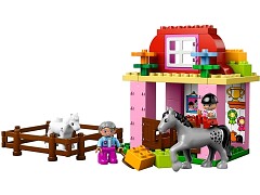 Конструктор LEGO (ЛЕГО) Duplo 10500  Horse Stable