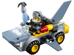 Конструктор LEGO (ЛЕГО) Juniors 10739  Shark Attack