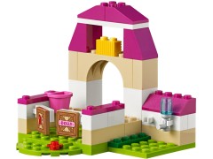 Конструктор LEGO (ЛЕГО) Juniors 10746  Mia's Farm Suitcase