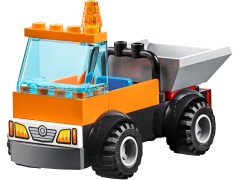 Конструктор LEGO (ЛЕГО) Juniors 10750 Грузовик дорожной службы Road Repair Truck
