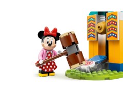 Mickey, Minnie and Goofy's Fairground Fun, zdjęcie 4