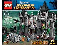 Конструктор LEGO (ЛЕГО) DC Comics Super Heroes 10937 Побег из психушки Аркхем Batman: Arkham Asylum Breakout