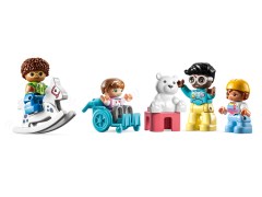 Life At The Day-Care Center LEGO-set afbeelding 3