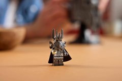 The Lord of the Rings: de helm van Sauron LEGO-set afbeelding 8