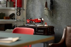 Ferrari F2004 en Michael Schumacher LEGO-set afbeelding 17