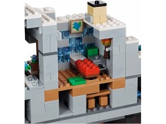 Конструктор LEGO (ЛЕГО) Minecraft 21137 Горная пещера The Mountain Cave