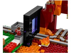 Конструктор LEGO (ЛЕГО) Minecraft 21143 Портал в Подземелье  The Nether Portal