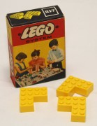 Конструктор LEGO (ЛЕГО) System 217  4 x 4 Corner Bricks