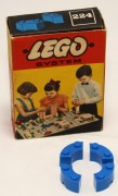 Конструктор LEGO (ЛЕГО) System 224  2 x 2 Curved Bricks
