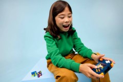 Retro spelcomputer LEGO-set afbeelding 8