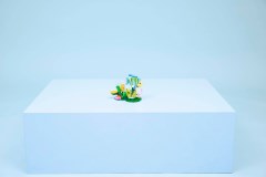 Wilde dieren: kleurrijke kolibrie LEGO-set afbeelding 13