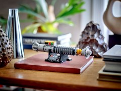 Luke Skywalker's Lightsaber LEGO-set afbeelding 4