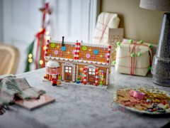 Winters peperkoekhuisje LEGO-set afbeelding 9