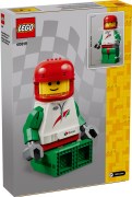 Up-Scaled Racing Driver Minifigure, zdjęcie 2