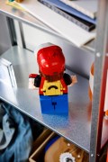 Up-Scaled Red Minifigure, zdjęcie 7