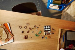Stranger Things: WSQK Radio Station LEGO-set afbeelding 7