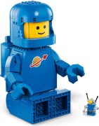 Up-Scaled Blue Astronaut Minifigure, zdjęcie 9