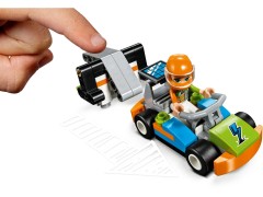 Конструктор LEGO (ЛЕГО) Friends 41350 Автомойка Spinning Brushes Car Wash