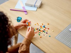 Extra DOTS - Series 4, zdjęcie 3