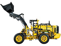 Конструктор LEGO (ЛЕГО) Technic 42030 Автопогрузчик Volvo L350F с дистанционным управлением Volvo L350F Wheel Loader