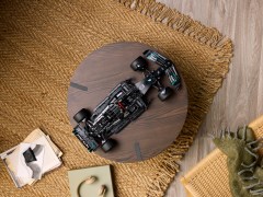 Mercedes-AMG F1 W14 E Performance LEGO-set afbeelding 9