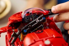 Ducati Panigale V4 S motor LEGO-set afbeelding 8